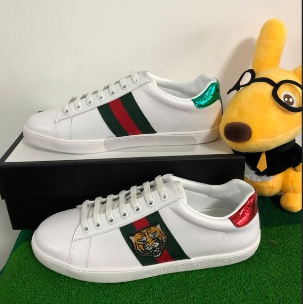 2019 New Original box Classic Designer ACE Luxury Brand Shoes Top Quality white Genuine Leather Sneaker embroidered Tiger head Casual shoes
2019 New Original box Classic Designer ACE Luxury Brand Shoes Top Quality white Genuine Leather Sneaker embroidered Tiger head Casual shoes