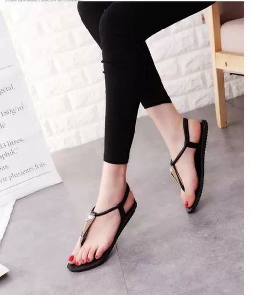 2019 new sandal female xia ping bottom clip non-slip korean version of the students with beach beach shoes, Black
2019 new sandal female xia ping bottom clip non-slip korean version of the students with beach beach shoes, Black