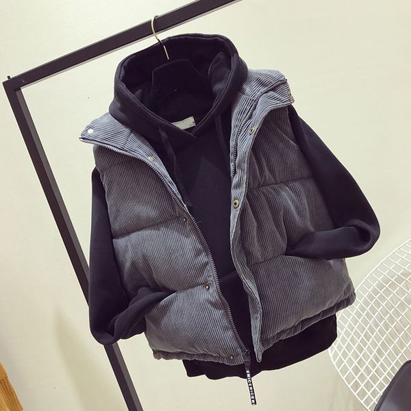taotrees autumn and winter female casual minimalist solid color large-code thick vest sleeveless short horse clip, Black;white
taotrees autumn and winter female casual minimalist solid color large-code thick vest sleeveless short horse clip, Black;white