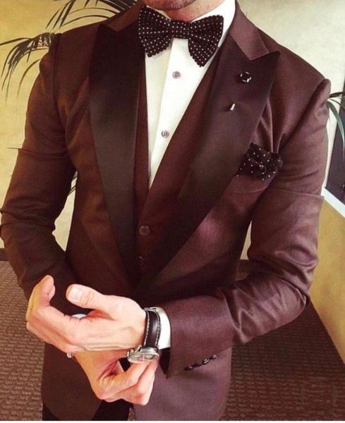 men's suits & blazers fashionable groom tuxedos one button burgundy men wedding dress mens blazer dinner party business (jacket+pants+v, White;black
men's suits & blazers fashionable groom tuxedos one button burgundy men wedding dress mens blazer dinner party business (jacket+pants+v, White;black