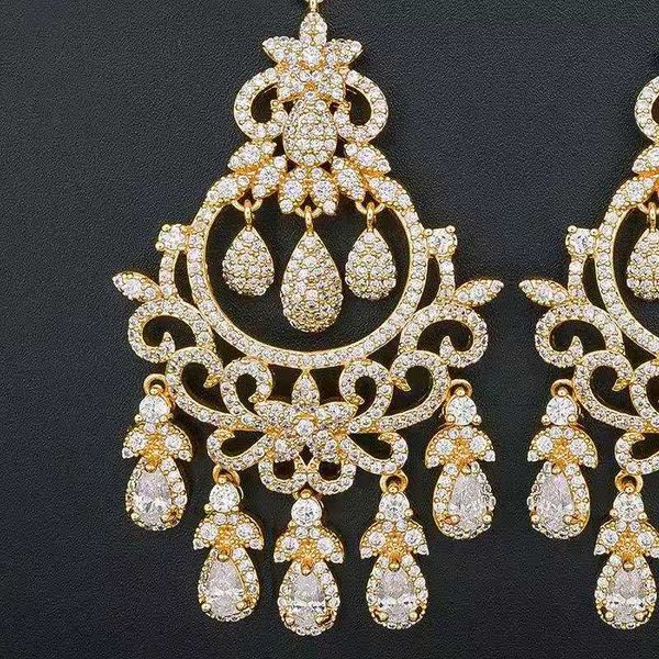 fashion-europe, america, middle east, africa, luxury zircon classic lamp fishing tassel earrings 18k gold spot, Silver
fashion-europe, america, middle east, africa, luxury zircon classic lamp fishing tassel earrings 18k gold spot, Silver