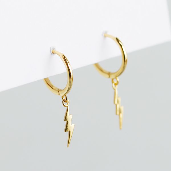 100% 925 silver small round gold color golden huggie hoop earring ear ring clip for women pendientes geometric fashion, Golden;silver
100% 925 silver small round gold color golden huggie hoop earring ear ring clip for women pendientes geometric fashion, Golden;silver