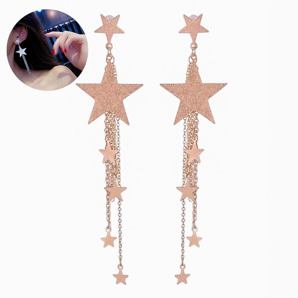 orecchini pendenti lunghi pendenti con catena lunga nappa da donna gold, Golden;silver
orecchini pendenti lunghi pendenti con catena lunga nappa da donna gold, Golden;silver