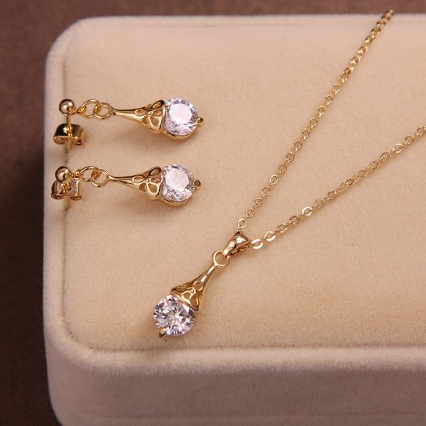 fashion new arrival genuine austrian crystal delicate gold silver plated jewelry set christmas gift women necklace earrings set
fashion new arrival genuine austrian crystal delicate gold silver plated jewelry set christmas gift women necklace earrings set