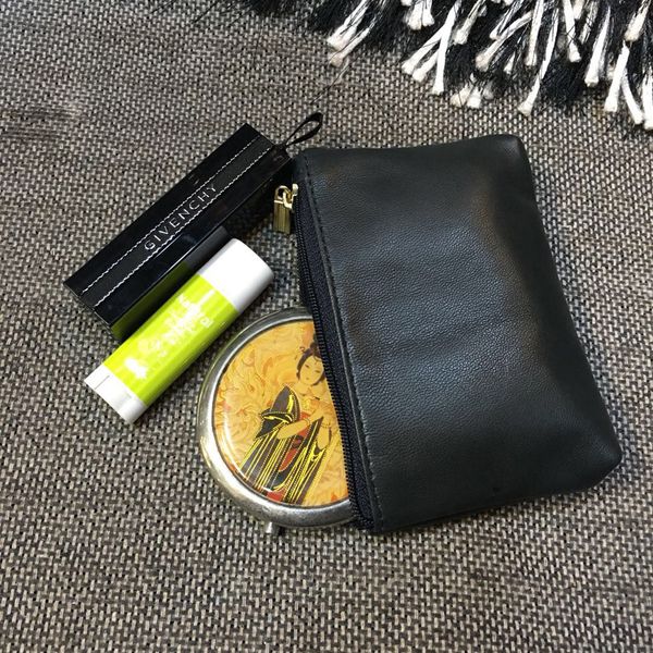 2018 new fashon women's coin purse female genuine cowhide leather red color cmoney wallet handbag card pocket pouch jm508, Red;black
2018 new fashon women's coin purse female genuine cowhide leather red color cmoney wallet handbag card pocket pouch jm508, Red;black