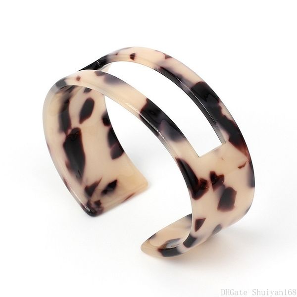 leopard resin cuff bracelet hollow boho acrylic open bangle for women vintage wedding party statement bracelets jewelry christmas gift, White
leopard resin cuff bracelet hollow boho acrylic open bangle for women vintage wedding party statement bracelets jewelry christmas gift, White