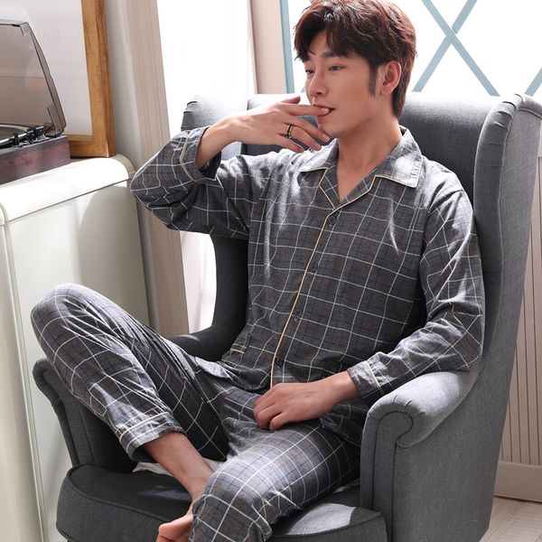 man's pajamas plus size turn down collar prited pajamas sets 2019 spring autumn male fashion sleepwear men casual homewear suit, Black;brown
man's pajamas plus size turn down collar prited pajamas sets 2019 spring autumn male fashion sleepwear men casual homewear suit, Black;brown