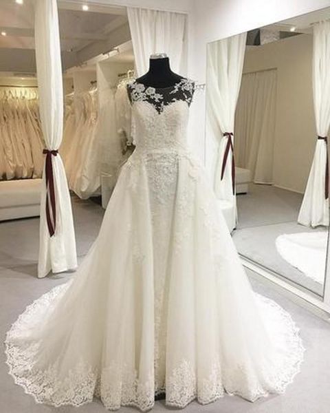 elegant wedding dresses sheer lace appliques neckline court train princess backless lace plus size wedding ball gowns robe de mariee, White
elegant wedding dresses sheer lace appliques neckline court train princess backless lace plus size wedding ball gowns robe de mariee, White