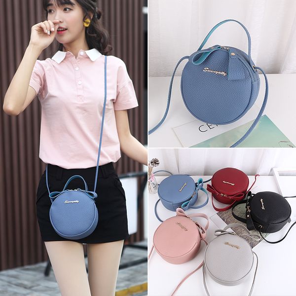 2020 новый мини мешок плеча маленький круглый мешок милый одного плеча crossbody мода pu кожаный телефон дамы сумки
2020 новый мини мешок плеча маленький круглый мешок милый одного плеча crossbody мода pu кожаный телефон дамы сумки