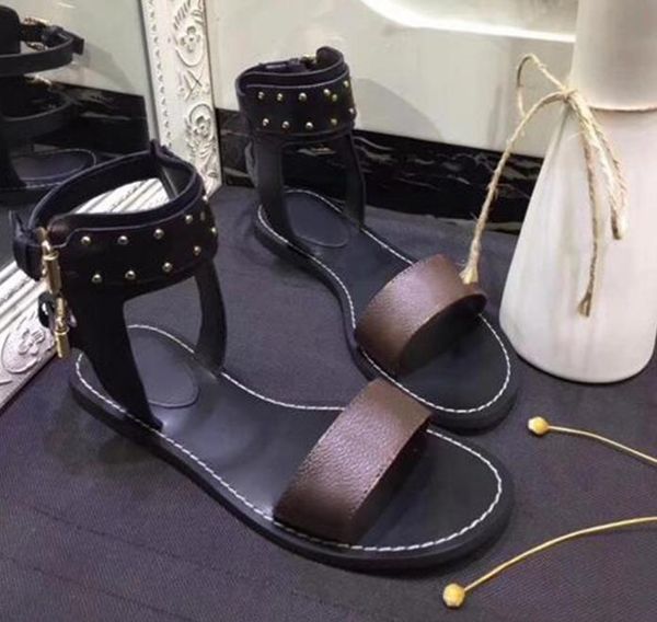 Image of 2020 Newest Luxury Women Popular Leather Sandal Striking Gladiator Style Designer Leather Outsole Perfect Flat Canvas Plain Sandal