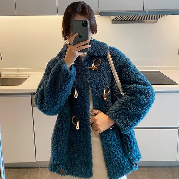 real fur coat female autumn winter clothes 2019 korean vintage sheep shearing jacket women warm 100% wool coat hiver lw2494, Black
real fur coat female autumn winter clothes 2019 korean vintage sheep shearing jacket women warm 100% wool coat hiver lw2494, Black