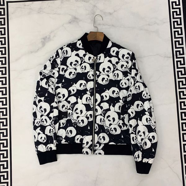 2020 men coats brand print luxury mens designer jackets mens clothing panda pattern mens designer jacket windbreakers size m-3xl, Black;brown
2020 men coats brand print luxury mens designer jackets mens clothing panda pattern mens designer jacket windbreakers size m-3xl, Black;brown