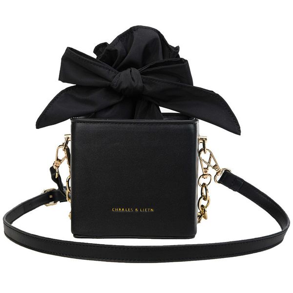 women's designer handbag 2020 fashion new pu leather women tote bag bow chain shoulder messenger bag mini box bags
women's designer handbag 2020 fashion new pu leather women tote bag bow chain shoulder messenger bag mini box bags