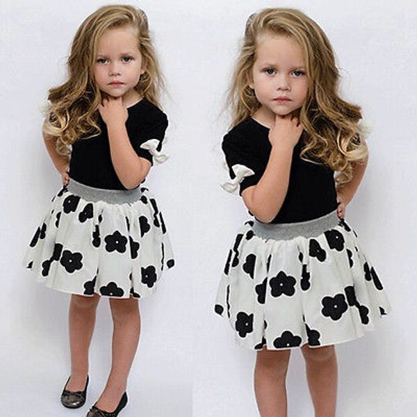 2016 toddler girls kids princess party clothes black t-shirt +white flower printed skirt 2pcs outfits
2016 toddler girls kids princess party clothes black t-shirt +white flower printed skirt 2pcs outfits