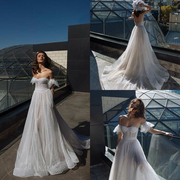 a line wedding dresses lace illusion strapless wedding dress datachble slevees sweep train custom made backless robes de mariée, White
a line wedding dresses lace illusion strapless wedding dress datachble slevees sweep train custom made backless robes de mariée, White