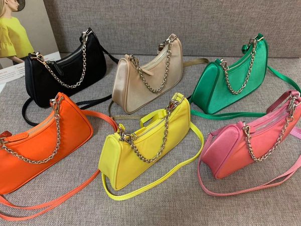 desinger shoulder bag mini hobo orignal designer cross body bag women messenger bag for lady designer hobo satchel waterproof chain purse
desinger shoulder bag mini hobo orignal designer cross body bag women messenger bag for lady designer hobo satchel waterproof chain purse