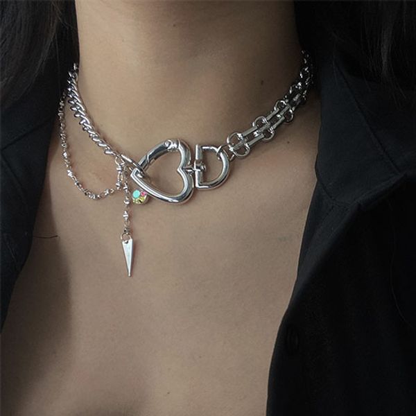 hip hop necklace for women cool special design silver color thick chain necklaces girls fashion love lock neck jewelry gift
hip hop necklace for women cool special design silver color thick chain necklaces girls fashion love lock neck jewelry gift