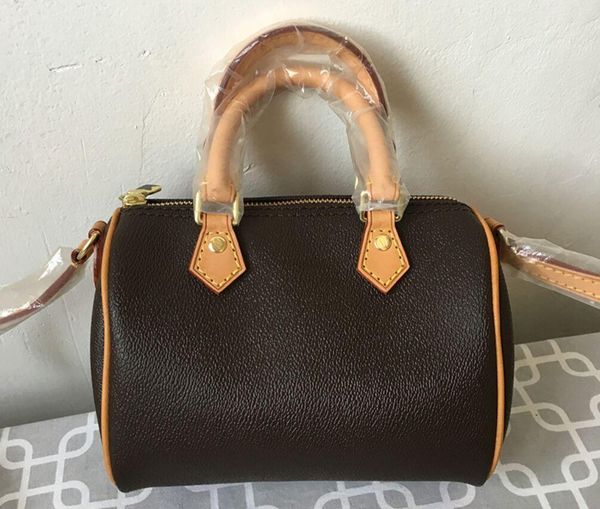 2019 luxury women handbag leather tote bag crossbody bag with 25cm 30cm 35cm bag with shoulder strap purse
2019 luxury women handbag leather tote bag crossbody bag with 25cm 30cm 35cm bag with shoulder strap purse