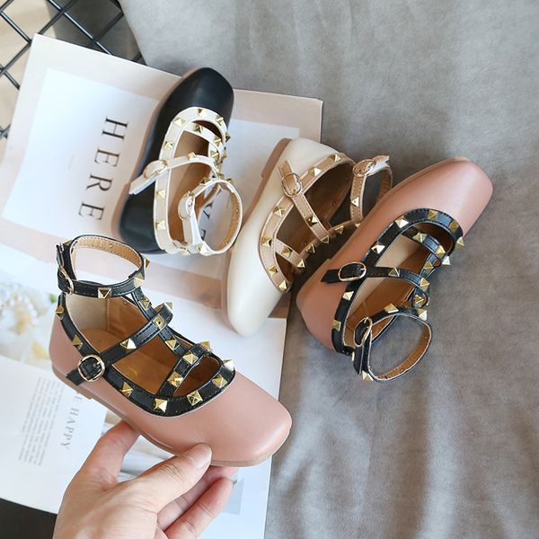 Children's Leather Shoes Rivets Kids Square Mouth Roman Pu Shoes for Girl Toddler Princess Soft bottom
Children's Leather Shoes Rivets Kids Square Mouth Roman Pu Shoes for Girl Toddler Princess Soft bottom