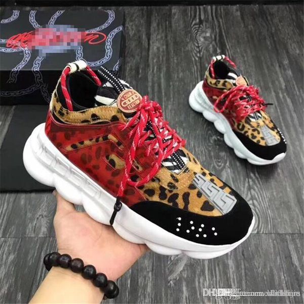 Sapatos clássicos suzhou8
Sapatos clássicos suzhou8