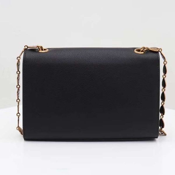 designer women shoulder bag brand leather handbags luxury cross body purses women good quality sling bag small chain package
designer women shoulder bag brand leather handbags luxury cross body purses women good quality sling bag small chain package