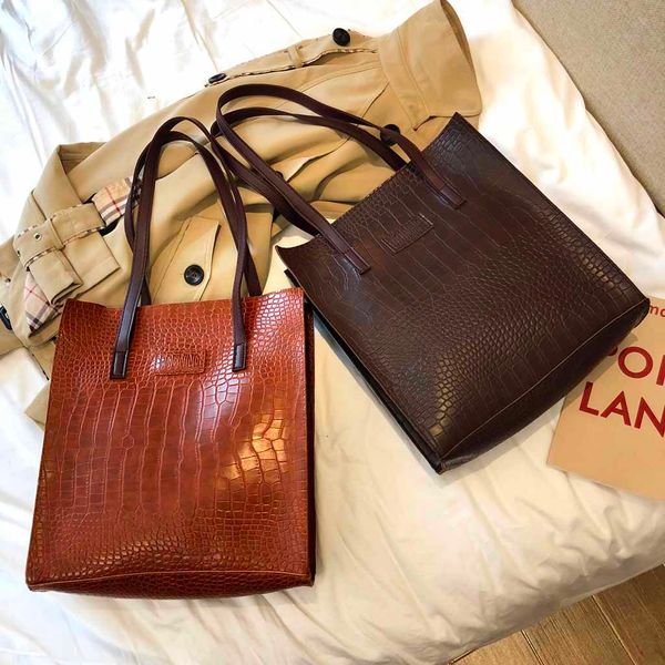 luxury handbags women bags designer fashion crocodile pattern handbag women casual bags luxury leather shoulder bag
luxury handbags women bags designer fashion crocodile pattern handbag women casual bags luxury leather shoulder bag