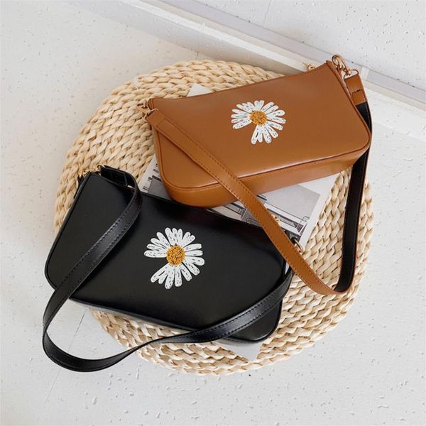 women leather totes simple small shoulder bag classic texture delicate creative design chic female daisy handbag purse
women leather totes simple small shoulder bag classic texture delicate creative design chic female daisy handbag purse