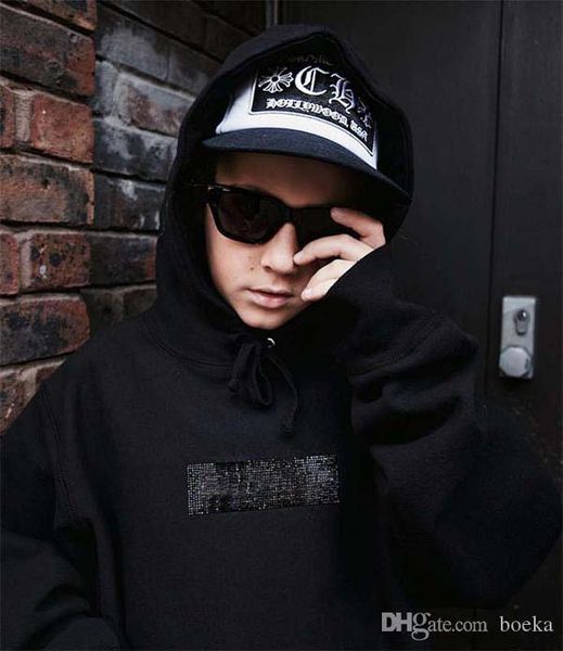 19ss box logo x swaroovski 25th anniversary толстовка с капюшоном повседневная улица highstreet мода пуловер свитер толстовки s-xl, Black
19ss box logo x swaroovski 25th anniversary толстовка с капюшоном повседневная улица highstreet мода пуловер свитер толстовки s-xl, Black
