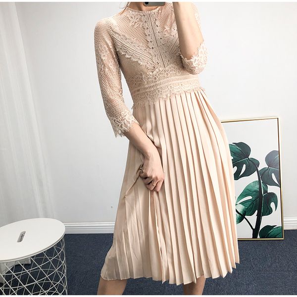 2020 a line lace new design ladies fairy dress o-neck lace patchwork pleated women solid a-line long sleeve sweet spring dresses vestidos, Black;gray
2020 a line lace new design ladies fairy dress o-neck lace patchwork pleated women solid a-line long sleeve sweet spring dresses vestidos, Black;gray