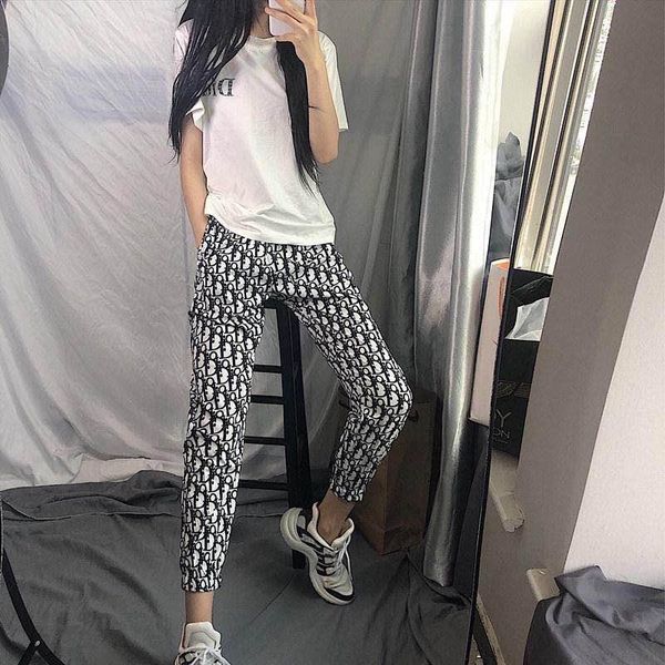 summer fast hand web celebrity with the same style of sports pants female students korean version loose thin nine points leisure society wom, White
summer fast hand web celebrity with the same style of sports pants female students korean version loose thin nine points leisure society wom, White