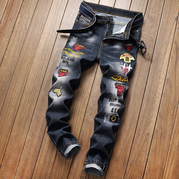 2020 new amiri diesel mens distressed ripped biker jeans slim fit motorcycle denim for men luxury designer hip hop mens good quality
2020 new amiri diesel mens distressed ripped biker jeans slim fit motorcycle denim for men luxury designer hip hop mens good quality