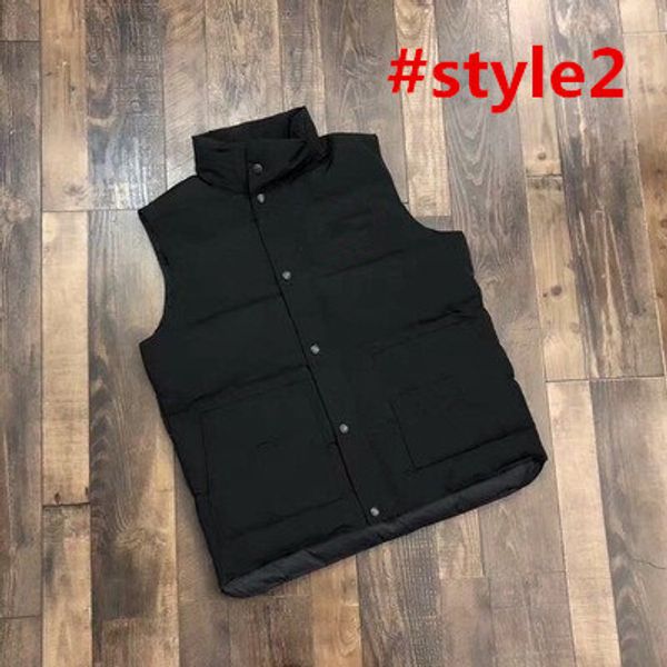 2019 men's vests gilet down vest sleeveless coat winter canada down jacket men's short slim vest big goose female thick warm coupl, Black;white
2019 men's vests gilet down vest sleeveless coat winter canada down jacket men's short slim vest big goose female thick warm coupl, Black;white