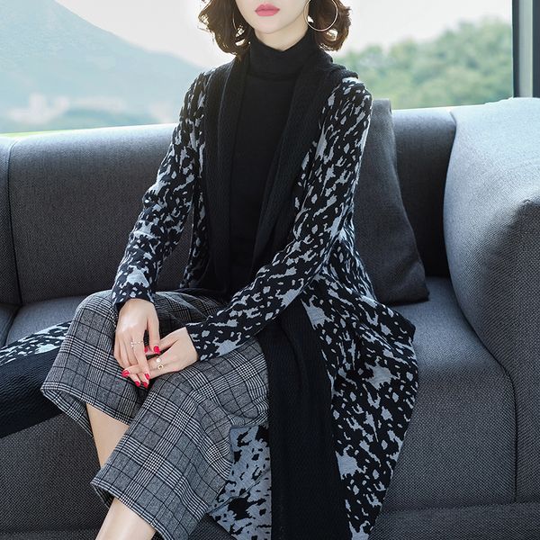 xl brand knit cardigan 2019 early spring women long cardigan sweater new wool-blend hit color hooded sweater cardigans female, White;black
xl brand knit cardigan 2019 early spring women long cardigan sweater new wool-blend hit color hooded sweater cardigans female, White;black