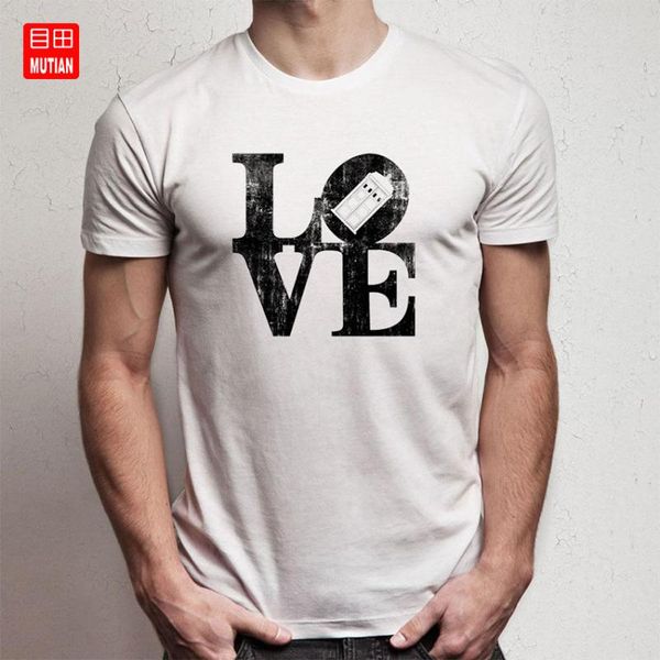 кто любит тебя футболка, White;black
кто любит тебя футболка, White;black