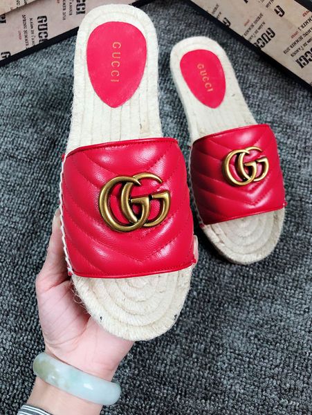 find similar women designer sandals luxury real leather flip flops metal chains summer beach shoes fashion slippers with box size 35-41, Black
find similar women designer sandals luxury real leather flip flops metal chains summer beach shoes fashion slippers with box size 35-41, Black