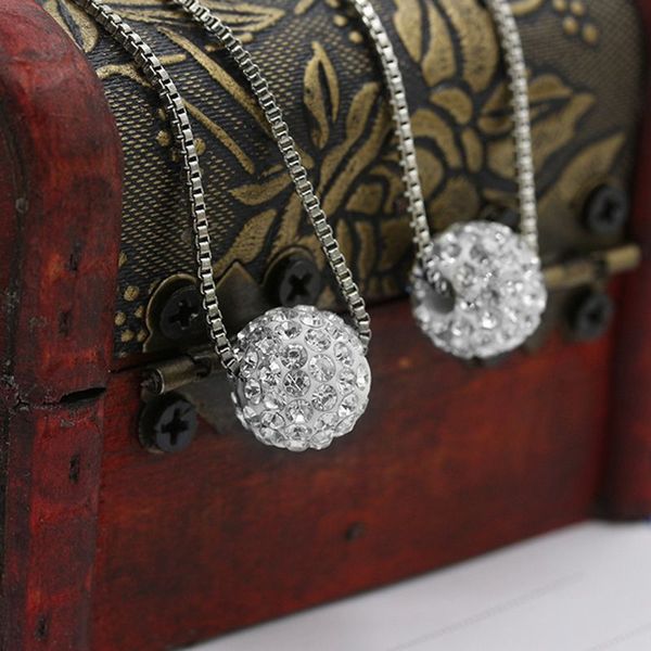 exquisite simple women necklace shampoo diamond ball pendants clavicle delicate cute minimalist necklace, Golden;silver
exquisite simple women necklace shampoo diamond ball pendants clavicle delicate cute minimalist necklace, Golden;silver