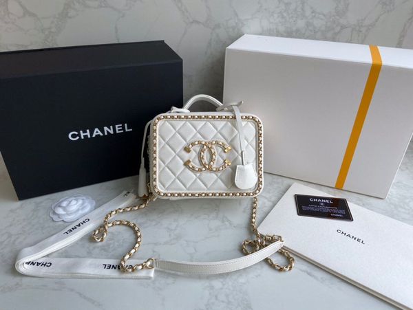 одно плечо новых женщин сумка высокое-конец пользовательские качества диагональный крест мешок одно плечо мешок моды стиль золотой металличе
одно плечо новых женщин сумка высокое-конец пользовательские качества диагональный крест мешок одно плечо мешок моды стиль золотой металличе