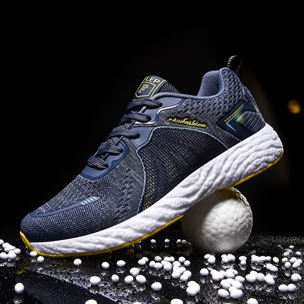 new breathable running shoes light men's sports shoe sneakers fashion jogging casual shoes outdoor comfort walking high-quality
new breathable running shoes light men's sports shoe sneakers fashion jogging casual shoes outdoor comfort walking high-quality