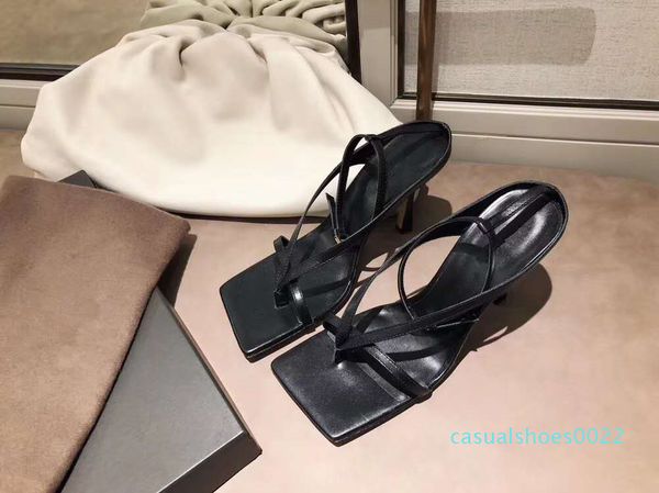 origin package chic sky blue v strap stretch sandal designer heels stable sole genuine leather shoes with a squared sole tradingbear c22, Black
origin package chic sky blue v strap stretch sandal designer heels stable sole genuine leather shoes with a squared sole tradingbear c22, Black