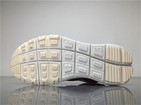 2020 том сакс х craft mars yard 2.0sneaker тройной лучший ts совместное общество с ограниченной качество природный спорт красный клен аутент
2020 том сакс х craft mars yard 2.0sneaker тройной лучший ts совместное общество с ограниченной качество природный спорт красный клен аутент