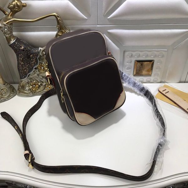 new luxury fashion designer handbags women luxury mini luggage global fine leather handbag limited edition designer card holder:m45236
new luxury fashion designer handbags women luxury mini luggage global fine leather handbag limited edition designer card holder:m45236