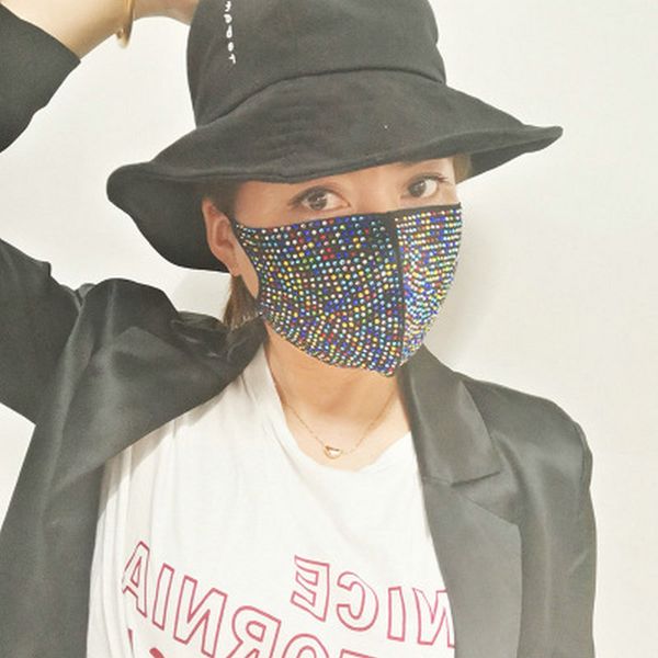 spring and summer sunscreen red star with the same dust-proof rhinestone masks washable ins personalized decorative masks
spring and summer sunscreen red star with the same dust-proof rhinestone masks washable ins personalized decorative masks