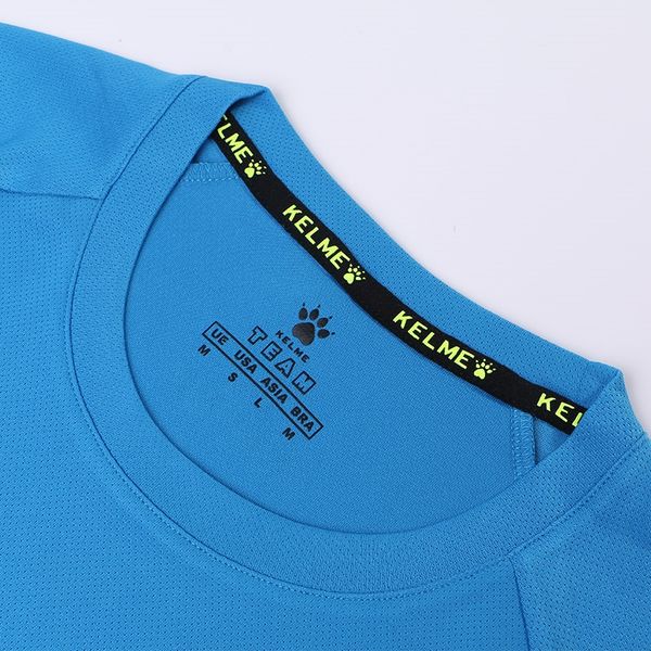 kelme men's t-shirt men soccer basketball running trainning exercise gym quick dry fitness sportswear breathable t shirt 871002 outdoor, Gray;blue
kelme men's t-shirt men soccer basketball running trainning exercise gym quick dry fitness sportswear breathable t shirt 871002 outdoor, Gray;blue