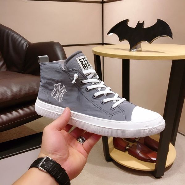 fashion men casual shoes toq high chain reaction designer brand flat shoes for sale 38-44, Black
fashion men casual shoes toq high chain reaction designer brand flat shoes for sale 38-44, Black