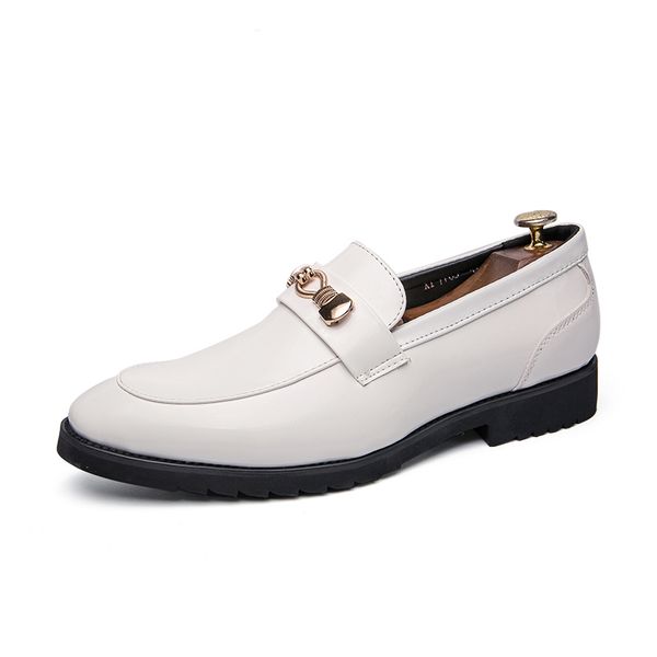 new trend formal shoes men italian style mens dress black casual patent leather shoes man slip-on business shoes for men
new trend formal shoes men italian style mens dress black casual patent leather shoes man slip-on business shoes for men