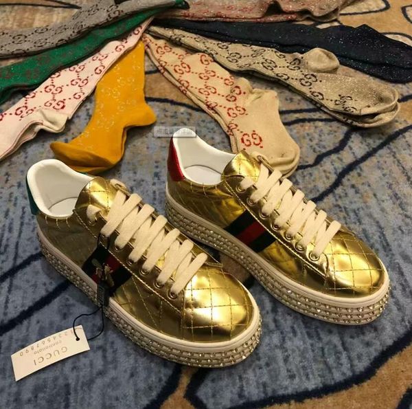 chain reaction luxury designe shoes men women sneakers runner snow leopard black white suede leather fashion women trainers shoes
chain reaction luxury designe shoes men women sneakers runner snow leopard black white suede leather fashion women trainers shoes