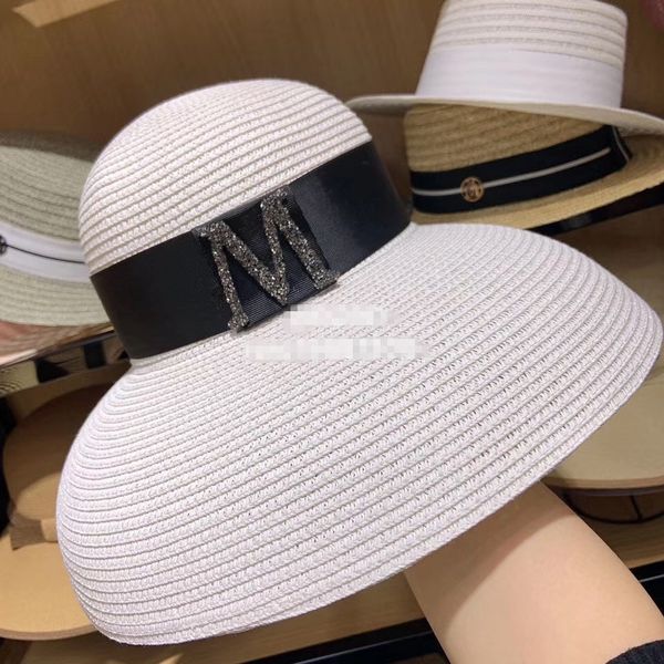 01903-shi 2019 new summer m letter sparkling water drill hepburn style big brim lady holiday bucket cap women leisure hat, Blue;gray
01903-shi 2019 new summer m letter sparkling water drill hepburn style big brim lady holiday bucket cap women leisure hat, Blue;gray