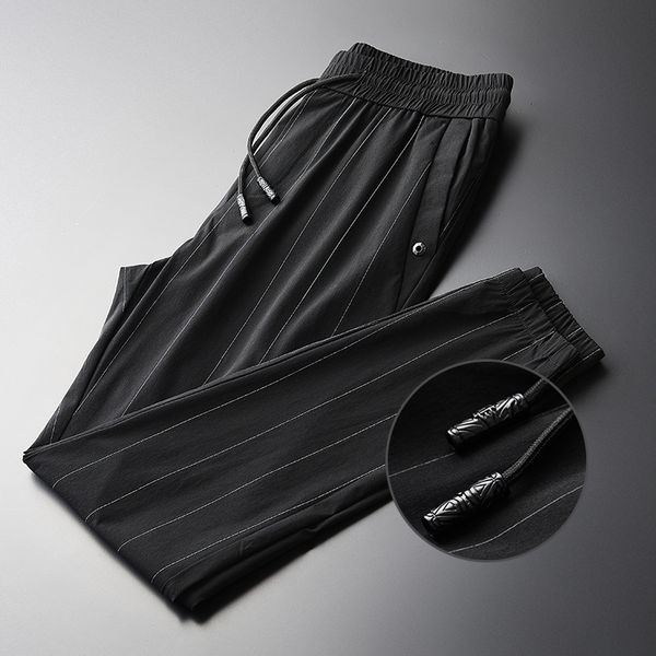 new vertical stripe mens harem pants plus size 4xl luxury summer slim fit men's trousers hight quality thin men casual pants, Black
new vertical stripe mens harem pants plus size 4xl luxury summer slim fit men's trousers hight quality thin men casual pants, Black