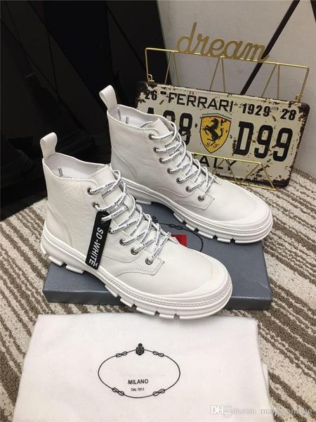 2019prada designers white leather trim saffiano sneaker shoes with original box, Blue;gray
2019prada designers white leather trim saffiano sneaker shoes with original box, Blue;gray