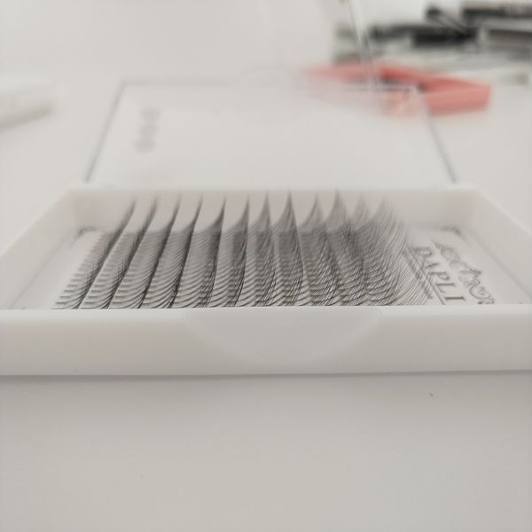 12lines permade volume fans eyelash 3d/4d/5d/6d long stem faux mink russian eyelash extension professional cilia nagaraku lashes
12lines permade volume fans eyelash 3d/4d/5d/6d long stem faux mink russian eyelash extension professional cilia nagaraku lashes